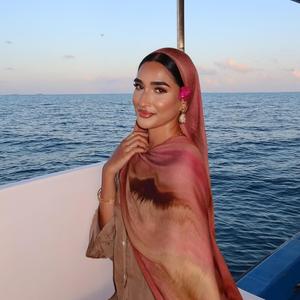 Voile musulman personnalisé avec logo 2026 – Vente en gros – Respirant – 4 saisons – Élégant – Modeste – Hijab imprimé en modal pour femme - Product Image 1