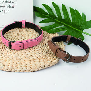 Nouveau fabricant de fournitures pour animaux de compagnie vente en gros de collier de chien en cuir réglable avec logo personnalisé imprimé d'accessoires durables pour animaux de compagnie en cuir - Product Image 1