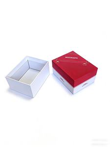 Boîte d'emballage en carton rigide de haute qualité avec logo personnalisé, papier mat, gaufrage, doublure en éponge pour boîte cadeau d'électronique de luxe - Product Image 1