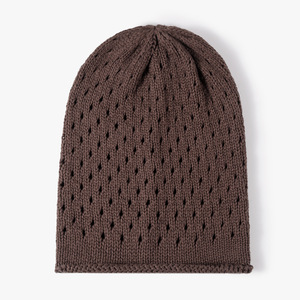 Bonnet tricoté unisexe en coton 100% style J ajouré et souple, idéal pour la maternité et la période post-partum – Vente en gros - Product Image 3