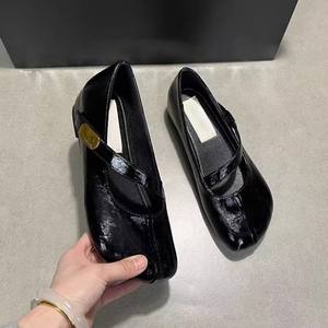 Zapatos Planos Retro Franceses para Mujer, con Punta en Mango, Plataforma Oculta, Velcro, Estilo Mary Jane, de Piel de Oveja, Casuales y Combinables - Product Image 4