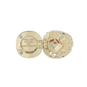 Anillo de Campeonato de los Atlanta Braves 2021, Chapado en Platino, Aleación con Cristales de Estrás, Diseño Tradicional con Cierre Magnético, para Hombre - Product Image 4