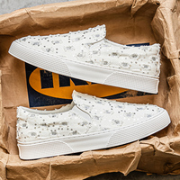 Sepatu Slip On Kanvas Berpayet Distressed Pria Tanpa Tali Model Loafers Streetwear Skate Shoes