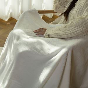 Couverture en polaire de lait 100% polyester toute saison, nouvelle, chaude pour l'hiver, tricotée, pour canapé, couverture de sieste pour lit, salon, chambre à coucher, sieste d'étudiant - Product Image 2