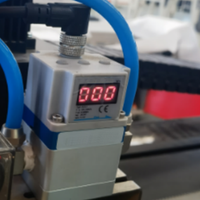 Équipement de découpe de verre intelligent multifonctionnel avec table de chargement et de rupture pour la fabrication de fenêtres, de portes et de miroirs