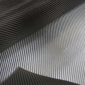 Sarga de tela tejida de fibra de carbono plateada estabilizada con patrón hexagonal para aplicaciones artesanales - Product Image 1