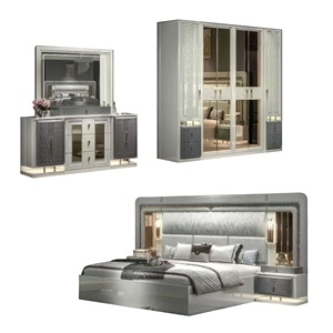 Ensemble de chambre à coucher moderne de luxe personnalisé en bois avec lit King/<span class=keywords><strong>Queen</strong></span> et rangement pour maison, hôtel, ferme, villa/appartement - Product Image 1