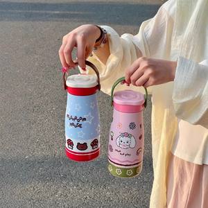 Linda botella térmica con forma de hongo y pajita de 500 ml, botella de agua portátil de viaje para niñas, diseño de conejo de peluche rosa para jardín. - Product Image 3