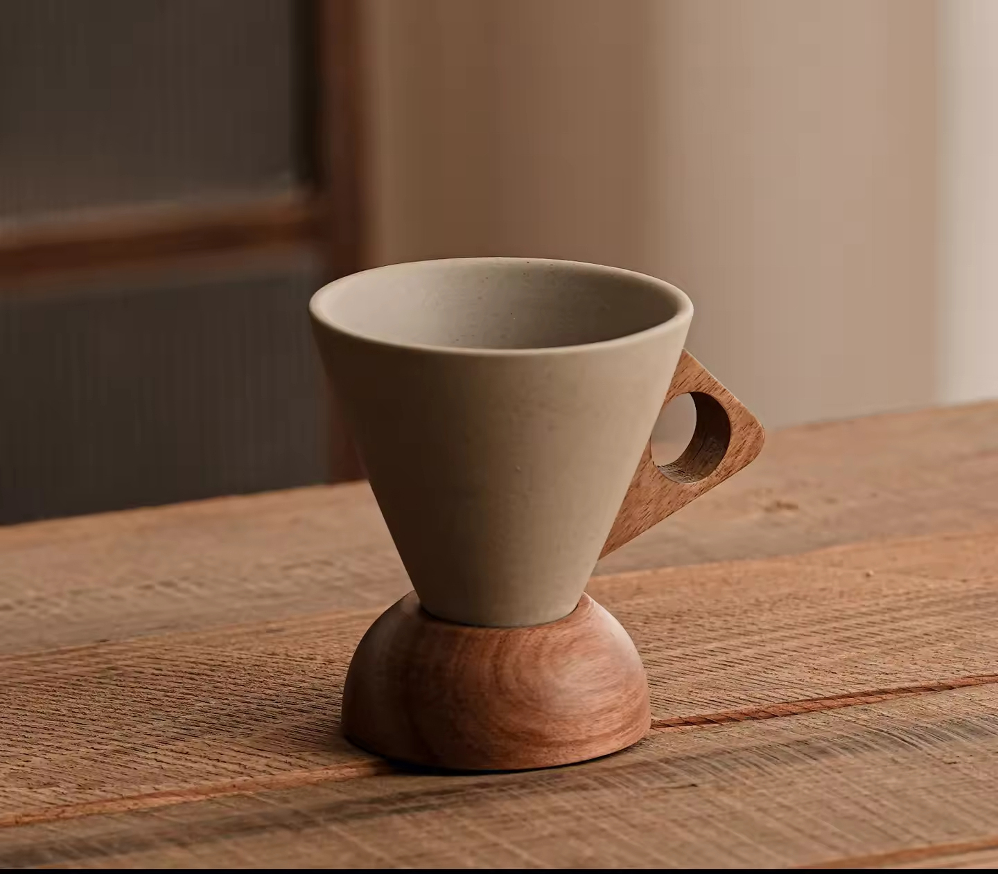 Grey-Design-A