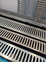 Grilles de drainage carrées en acier au carbone pour bâtiments, parkings extérieurs, couvertures de piscine, écran en fil de coin, anti-corrosion, durable, galvanisé à chaud