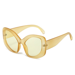 2024 Vintage <span class=keywords><strong>occhiali</strong></span> <span class=keywords><strong>da</strong></span> <span class=keywords><strong>sole</strong></span> a occhi di gatto per le donne retrò irregolare UV400 maschera <span class=keywords><strong>con</strong></span> Logo personalizzato oversize <span class=keywords><strong>occhiali</strong></span> <span class=keywords><strong>da</strong></span> <span class=keywords><strong>sole</strong></span> struttura per PC - Product Image 5