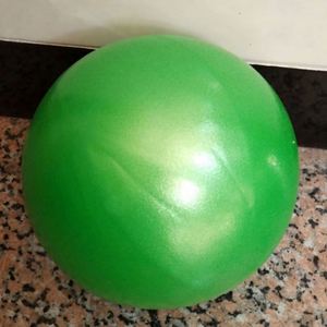 Balón de Ejercicio para Yoga y Pilates, PVC Redondo de 25cm, Modelo 823 de Mairun, EE. UU. - Product Image 4