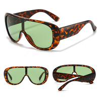 Lunettes de soleil tendance en métal intégré avec monture large et intégrale UV400