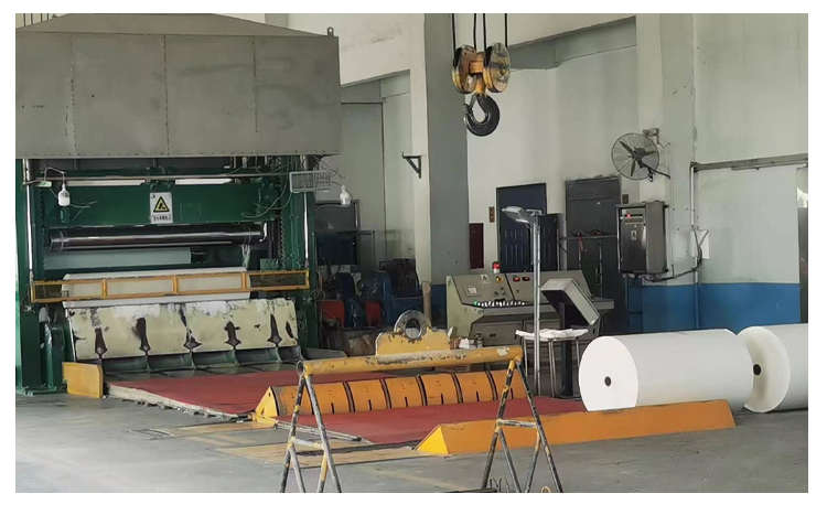 ba<i></i>se Paper ProProfessio<i></i>nal Manufacture Decorative ba<i></i>se Paper For Melamine Impregnated Paper