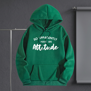 เสื้อกั๊กผ้าฟลีซแบบมีซิป ป้องกันขนร่วง พิมพ์ลายตัวอักษรดิจิทัล มีฮู้ดสำหรับผู้หญิง สไตล์ฤดูหนาว โลโก้ด้านหน้า ผลิตจากโพลีเอสเตอร์ 100% - Product Image 4