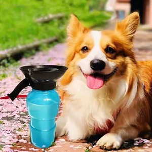 Botella de Agua Portátil para Mascotas de 500 ml, Botella de Viaje para Perros Grandes y Pequeños, Apta para Perros y Gatos - Product Image 3
