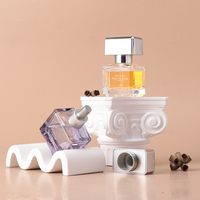 Vente en gros de flacons pulvérisateurs cosmétiques vides de 30 ml, flacons d'huile essentielle rechargeables avec bouchon doré pour sérum et parfum