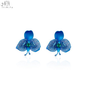 Hong Kong Supplier Phalaenopsis Design Titanium Jewelry 1 Carat Natural <b>Emerald</b> With 596Pcs Spinel <b>Stud</b> Earrings Gift For Women - Product Image 1