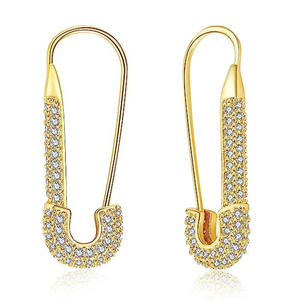 Pendientes de Aro con Cristales Chapados en Oro E3662, Joyería de Lujo para Mujer, Pendientes con Microincrustaciones de Diamantes de Imitación - Product Image 3