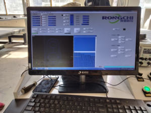 济南数控工厂荣驰数控PE EPE XLPE泡沫块数控线切割机带发动机和电机出售 - Product Image 2