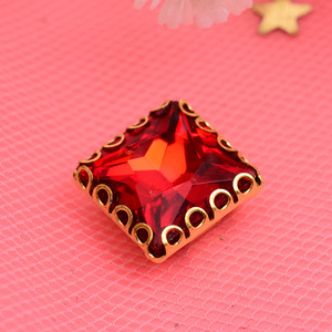 Strass carrés en verre à 16 facettes pour la décoration de pinces à cheveux et de vêtements DIY - Product Image 3