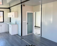 Maison Conteneur Pliante Préfabriquée 3 Chambres 40 Pieds Design Moderne Bâtiment de Bureau & Hôtel Prêt à l'emploi