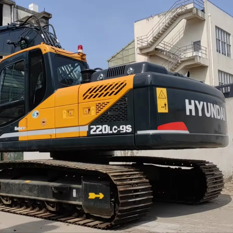 Kullanılan inşaat makineleri ekskavatör iş kullanılan kore Hyundai 220LC 305LC 225LC satılık