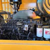 Niveleuse routière Caterpillar 140H d'occasion, modèle Cat 140M, en excellent état de marche, idéale pour le nivellement des terrains et les projets routiers.
