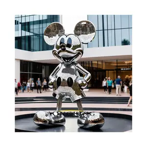 Grand parc d'attractions décoratif en acier inoxydable style Amigurumi Sculpture de Mickey Mouse évidée