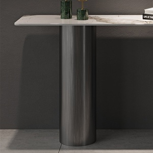 Tavolo Console in Acciaio Minimalista Italiano, Tavolino Laterale di Lusso dal Design Contemporaneo e Stretto - Product Image 6