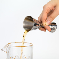 Ensemble de shaker à cocktails Deluxe Tiki gravé, 10 pièces, en acier inoxydable 304, outils de bar avec 3 doseurs, passoire à mailles fines, cuillère à mélanger