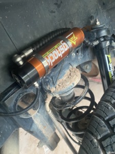 New bj40plus điện tử Nitơ khí nén và phục hồi có thể điều chỉnh phía trước & phía sau coilover treo sốc Bộ - Product Image 4