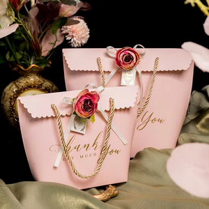Custom Logo Scalloped Paper Gift Bags Wholesale With Rope Handle And Silk Ribbon Bow Premium Packaging For Holiday Presents - Product Image 2