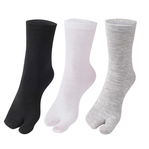 Chaussettes <span class=keywords><strong>Tabi</strong></span> élastiques à deux orteils, chaussettes à volants pour sandales japonaises, assorties pour hommes, femmes, unisexe - Product Image 6