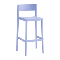 Chaise de Bar Moderne de Luxe en Plastique PP Confortable Dossier Haut avec Capacité d'Empilage pour la Maison Salle à Manger en Plein Air Vente en Gros de Haute Qualité