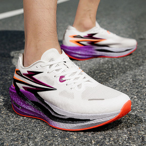 Zapatillas Deportivas Casuales Eléctricas Voladoras 2025 para Hombre y Mujer, Modelo Red Rabbit con Placa de Carbono, Amortiguación y Malla Transpirable - Product Image 6