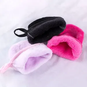 Gants nettoyants Belifa pour le démaquillage produit de nettoyage du visage en microfibre réutilisable gants démaquillants en flanelle noire - Product Image 1