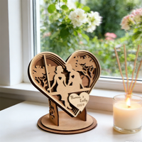 Décoration en bois 3D écologique personnalisée en forme de cœur – Panneau de table gravé avec le nom et la date du couple pour la Saint-Valentin