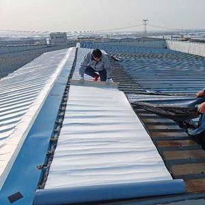 Pellicola di Raffreddamento Radiante, <span class=keywords><strong>Isolamento</strong></span> Riflettente Solare per Magazzini, Fabbriche, Container, Case, Materiale per Risparmio Energetico - Product Image 2