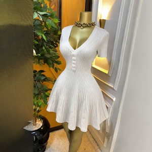Nuovi Arrivi 2026: Abito Estivo da Donna in Maglia, Mini Abito a Trapezio a Maniche Corte, Elegante e Casual - Product Image 5
