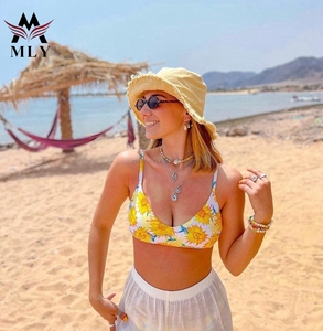 Женский купальник с принтом - Product Image 5