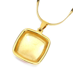 ยุโรปและสหรัฐอเมริกา ins ยุ้ยบุคลิกภาพเรขาคณิตประกบวางเคลือบจี้เหล็กไทเทเนียมฤดูใบไม้ร่วงฤดูหนาว fash - Product Image 3