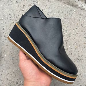 Bottes d'hiver rétro pour <span class=keywords><strong>femmes</strong></span>, grande taille, chaudes, à plateforme avec fermeture éclair, talon haut tendance, rehaussant la silhouette, en stock - Product Image 2