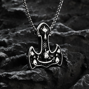 Yunnique – collier avec pendentif marteau de Thor pour hommes, en acier inoxydable, style nordique, vintage, charme runique viking, bijoux cadeau - Product Image 2