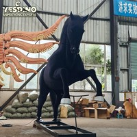 Modèle de cheval robot animatronique réaliste en acier et silicone pour manèges de parcs d'attractions et expositions pour enfants, personnalisable