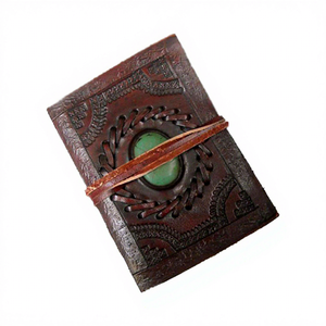 Cuaderno de Cuero de Tapa Dura con Diseño Personalizado al por Mayor, con Cierre de Correa de Cuero Genuino con Grabado, Regalo para Eventos Corporativos - Product Image 1