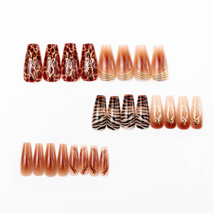 <span class=keywords><strong>Uñas</strong></span> Postizas Largas con Diseño <span class=keywords><strong>de</strong></span> <span class=keywords><strong>Leopardo</strong></span> <span class=keywords><strong>y</strong></span> <span class=keywords><strong>Cebra</strong></span> en Degradado con Lámina Dorada, <span class=keywords><strong>Uñas</strong></span> Acrílicas Artificiales Reutilizables para Mujer - Product Image 5