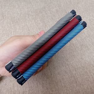 K114 la funda abatible <span class=keywords><strong>Fibra</strong></span> de carbono Diseño empresarial TPU a prueba de golpes La funda del teléfono más vendida es adecuada para usar con teléfonos Realme - Product Image 5