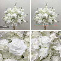 En stock dans l'entrepôt américain : Boule de fleurs artificielles blanches de 50 cm pour centres de table de mariage, réceptions, hôtels, décoration d'anniversaire à domicile