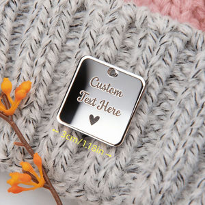 Colgante Geométrico Cuadrado de Acero Inoxidable Personalizado, Chapado en Oro de 18K, Resistente al Agua, con Logotipo Grabado con Láser para Fabricación de Joyería - Product Image 1
